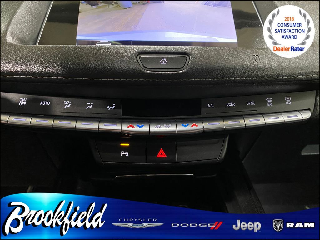Used 2020 Cadillac XT4 Premium Luxury image 24