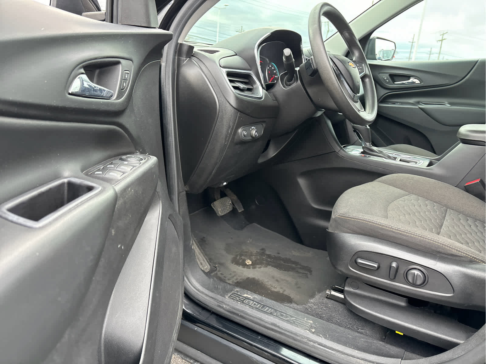 Used 2020 Chevrolet Equinox LT image 7