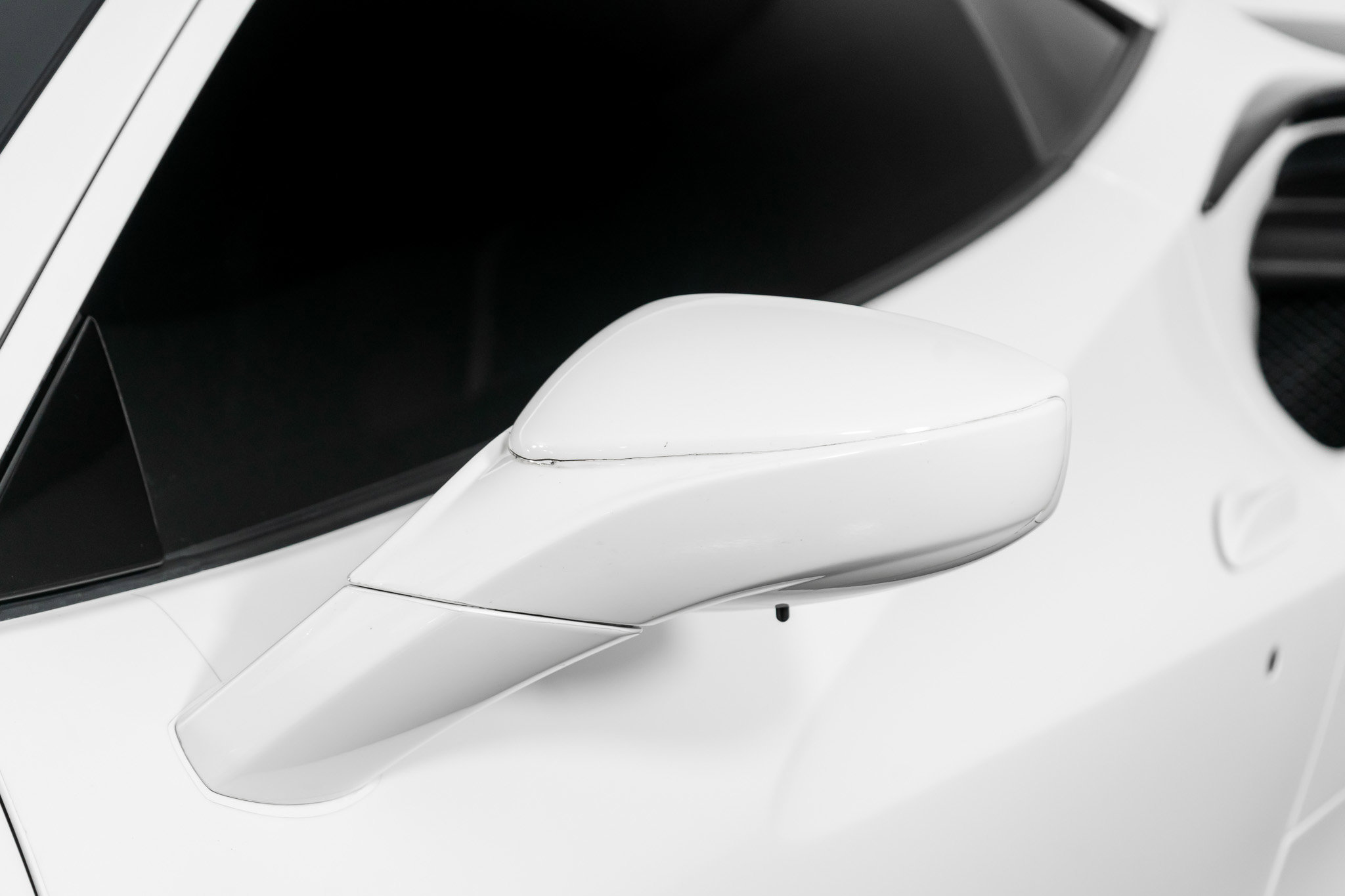 Used 2016 Ferrari 488 GTB image 31