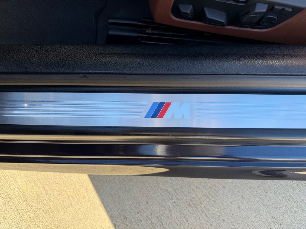 Used 2015 BMW 640i xDrive Convertible w/ M Sport Edition AWD/4WD image 11