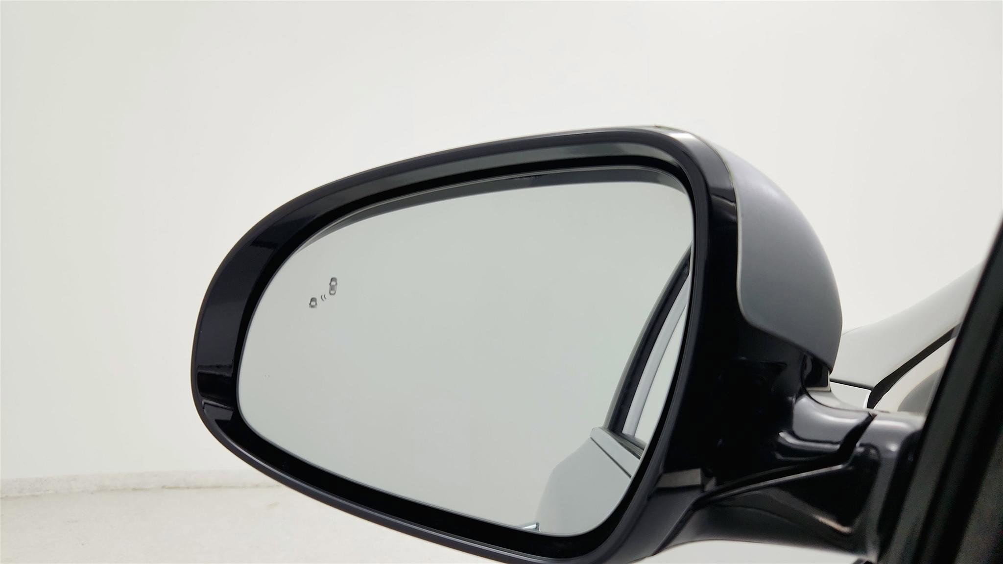 Used 2017 Kia Sportage EX w/ EX Technology Package image 37