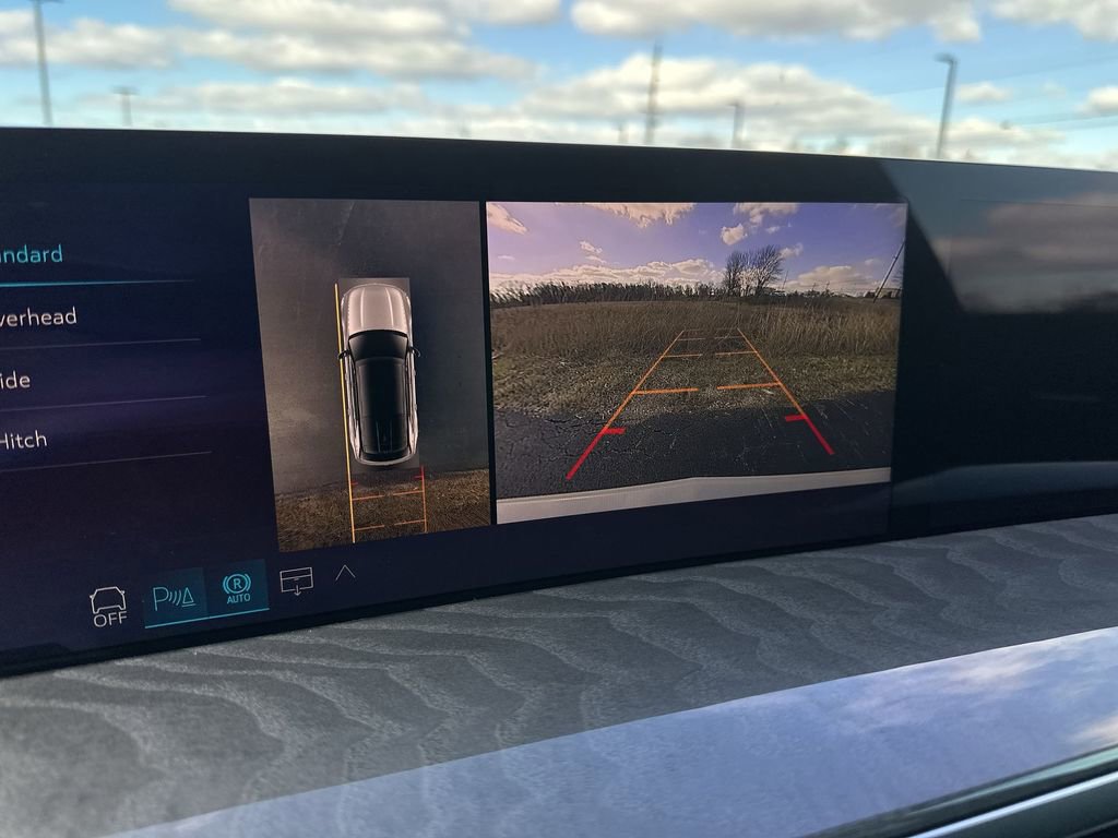 New 2026 Cadillac Escalade IQ Luxury 2 image 17