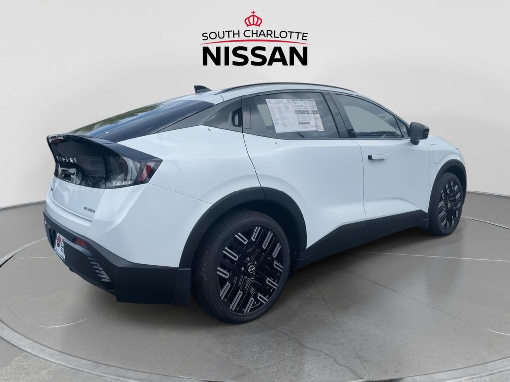 New 2026 Nissan Leaf Platinum+ w/ Cargo Package (Platinum+) FWD image 6