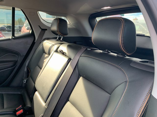 Used 2022 GMC Terrain AT4 image 11