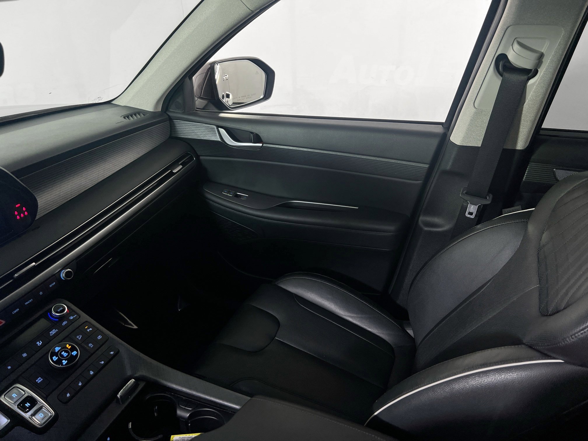 Used 2023 Hyundai Palisade Limited image 25