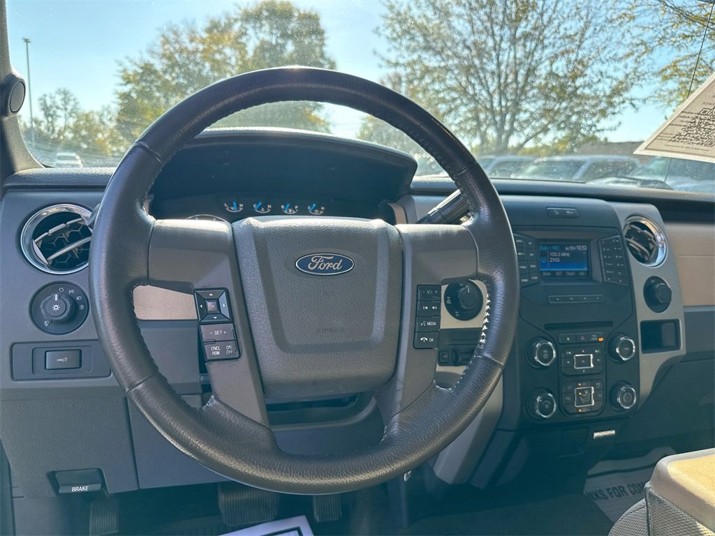Used 2013 Ford F150 XLT w/ Luxury Equipment Group image 18