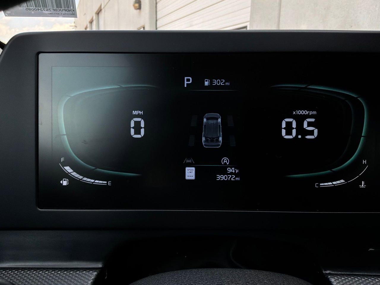 Used 2025 Kia Sportage LX AWD/4WD image 36