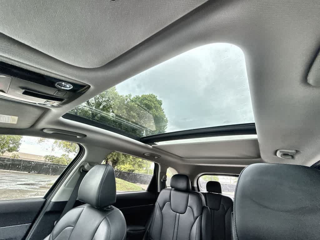 Certified 2026 Kia Sorento EX w/ EX Premium Package FWD image 17