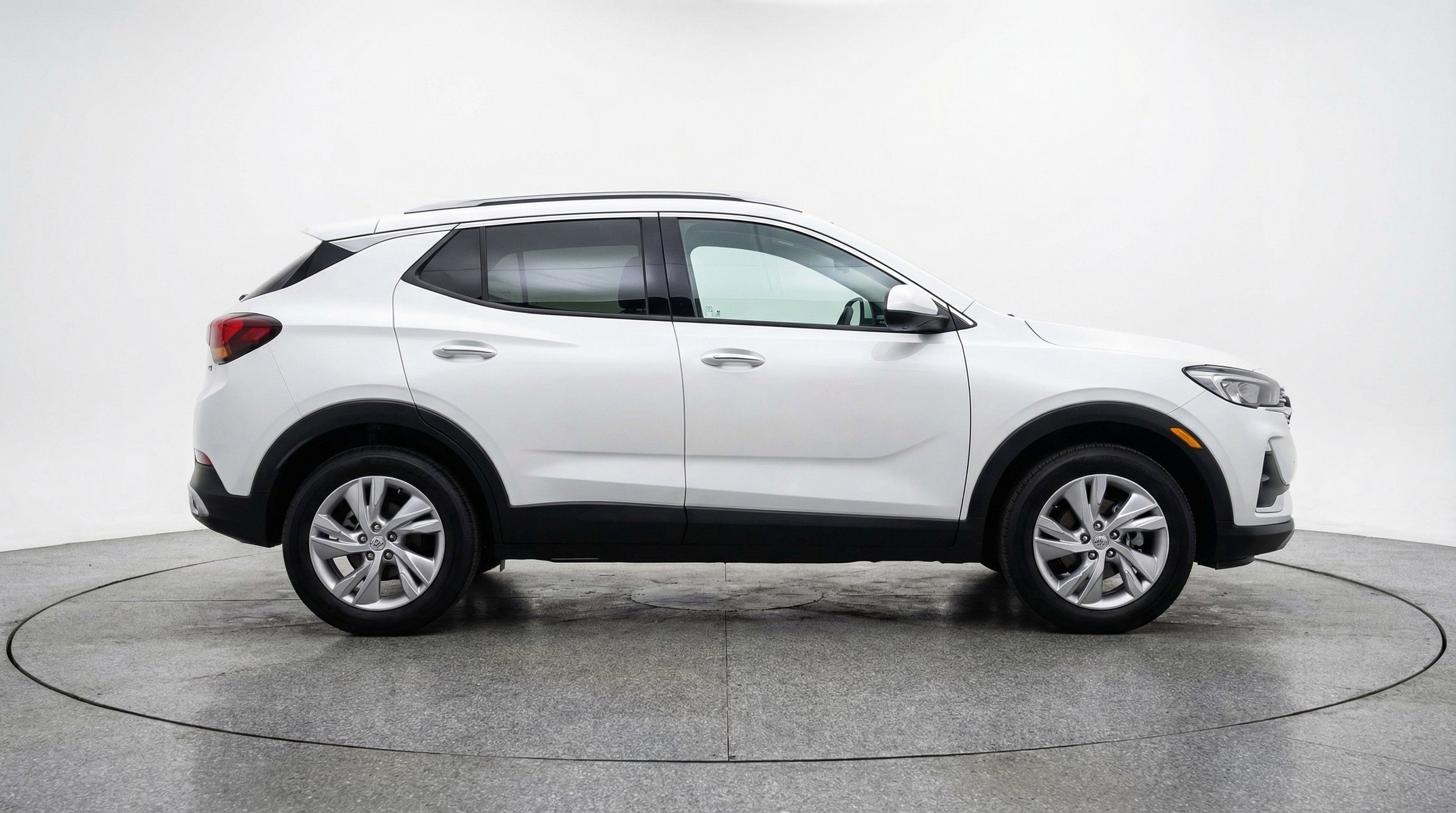 Used 2025 Buick Encore GX Preferred image 11