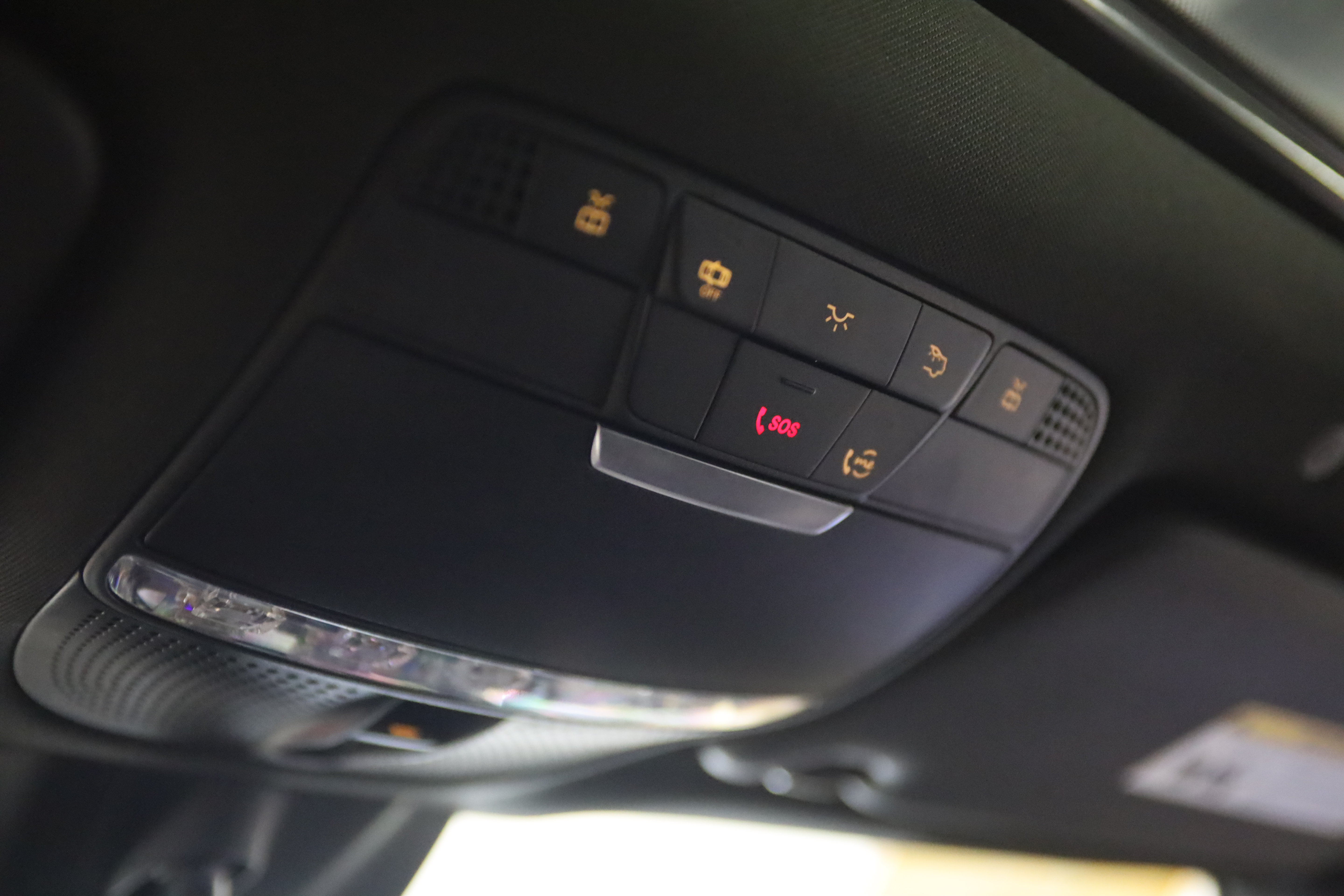 Used 2023 Mercedes-Benz GLC 300 4MATIC Coupe image 30