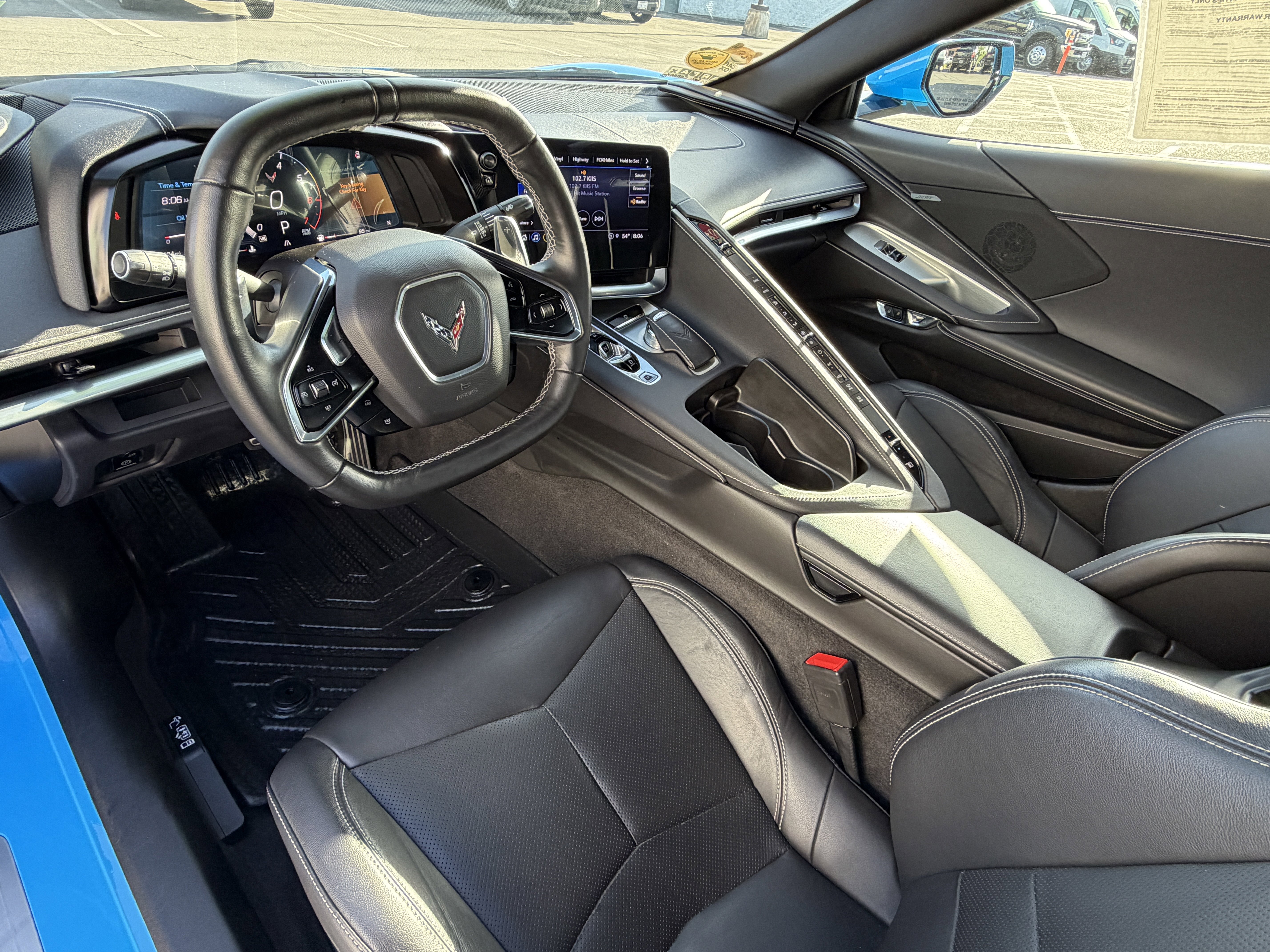Used 2023 Chevrolet Corvette Stingray Coupe w/ Z51 Performance Package RWD image 17
