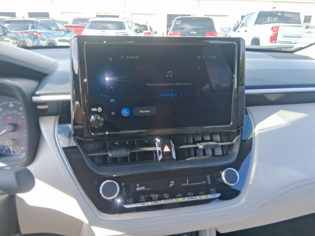 Used 2025 Toyota Corolla Cross L FWD image 14