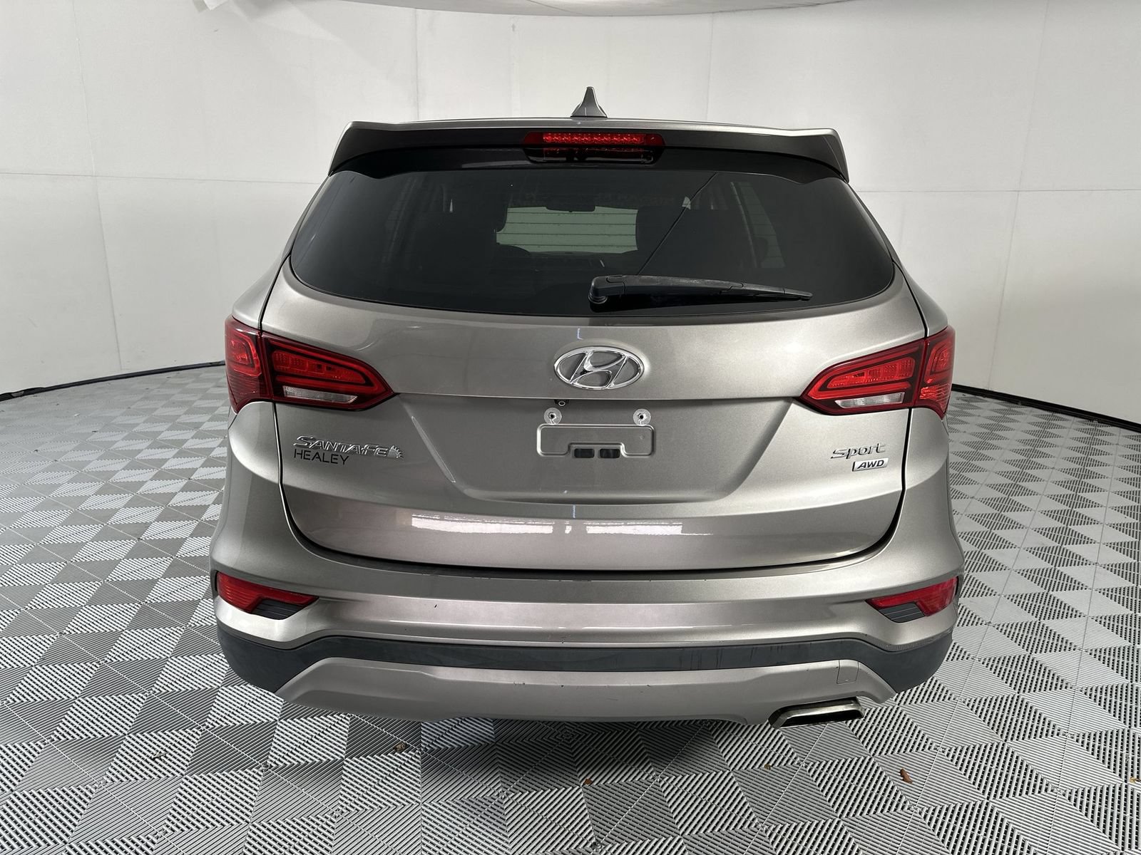 Used 2017 Hyundai Santa Fe Sport AWD/4WD image 7