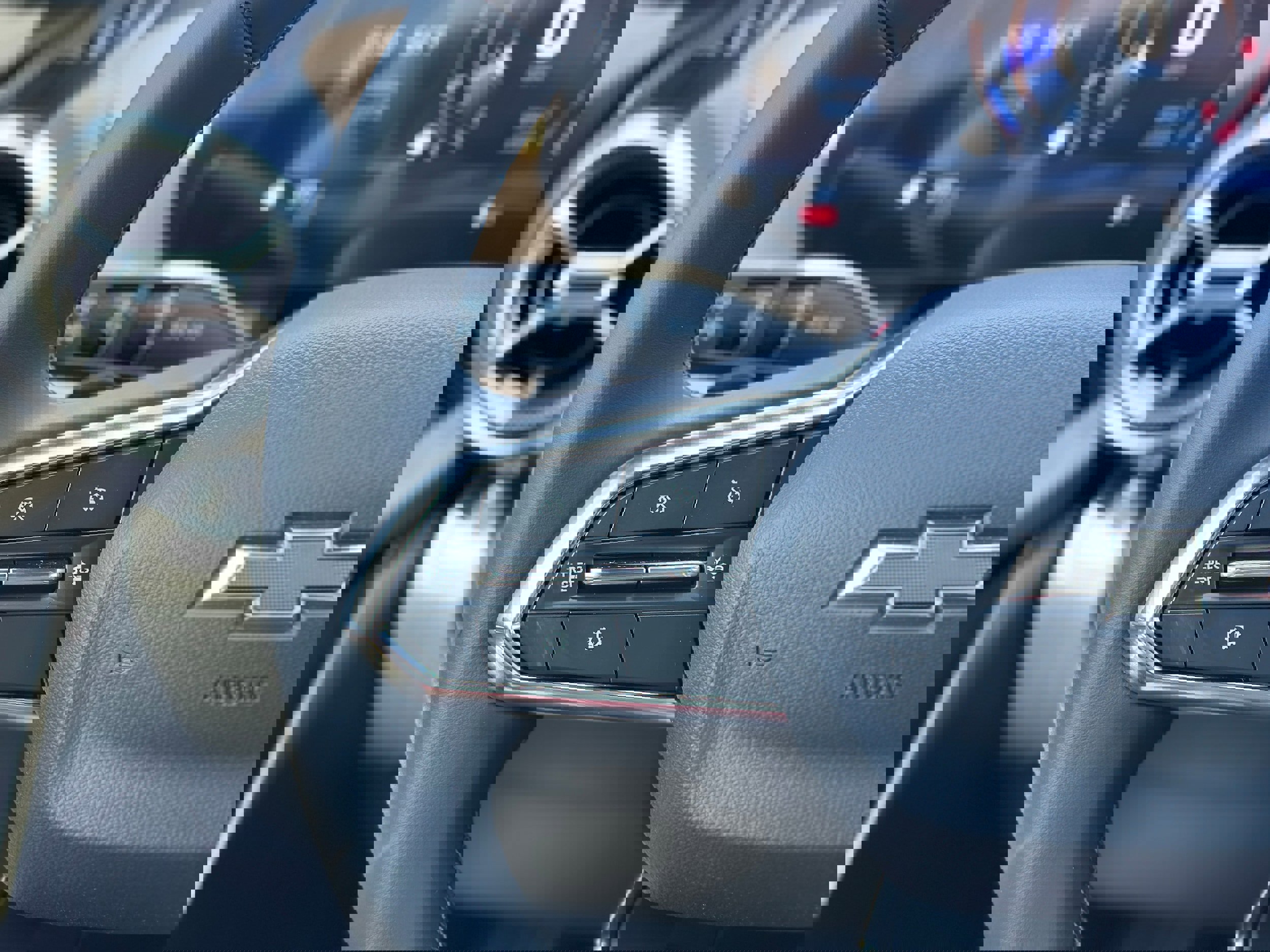 New 2026 Chevrolet Equinox ACTIV w/ Convenience Package III image 9