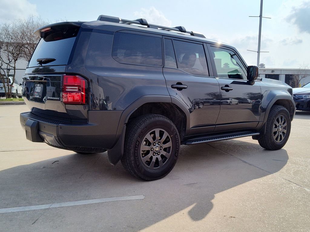 Used 2024 Toyota Land Cruiser image 11