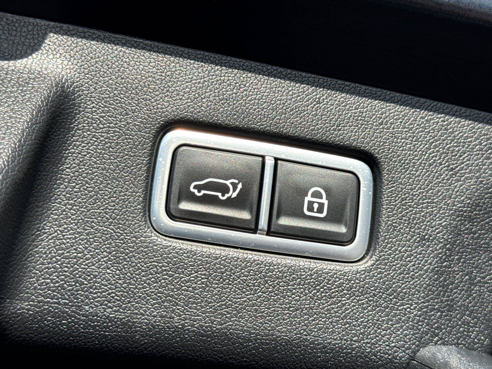 Used 2023 Kia Sorento EX FWD image 10