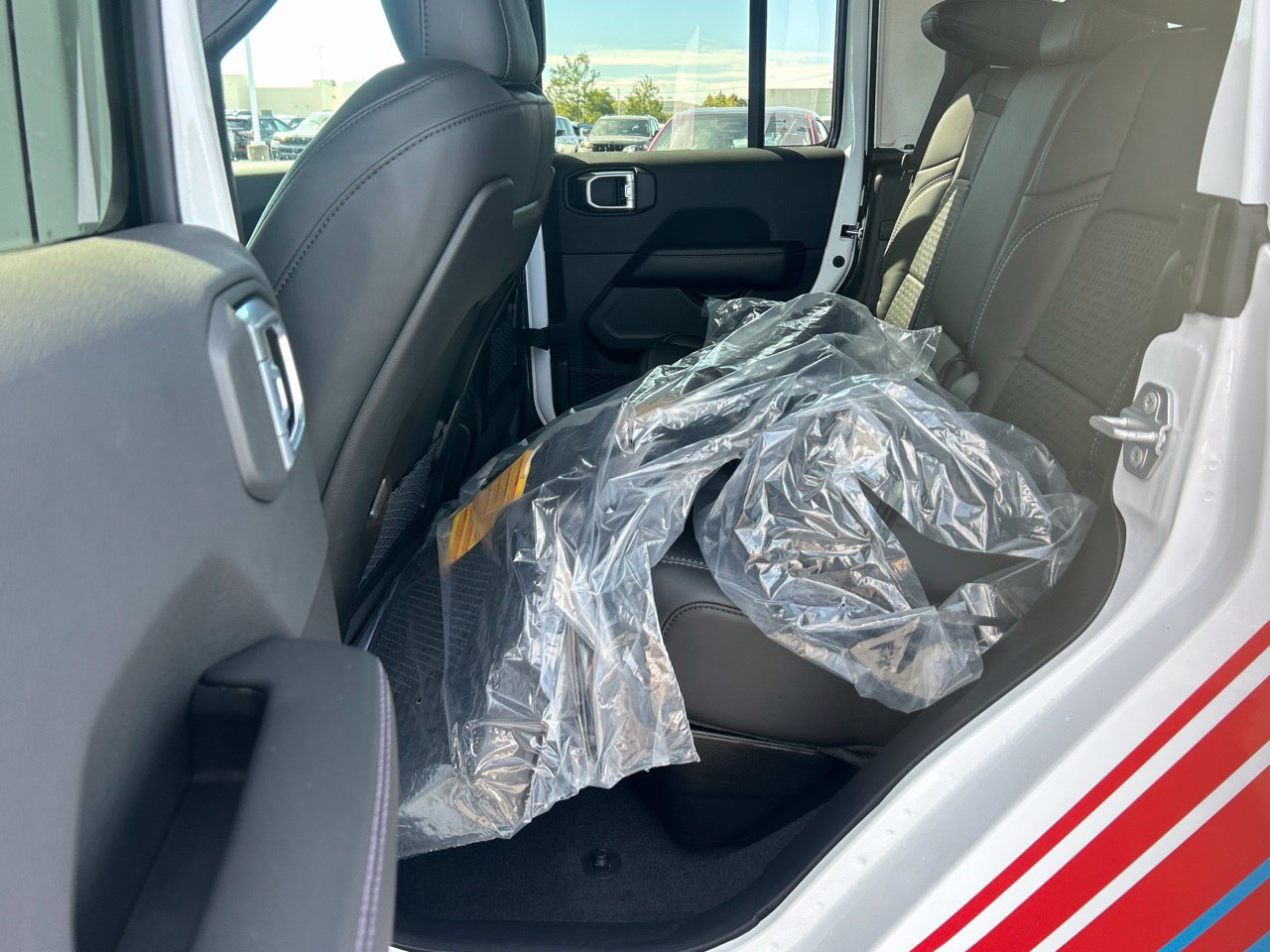 New 2026 Jeep Gladiator Sport AWD/4WD image 11