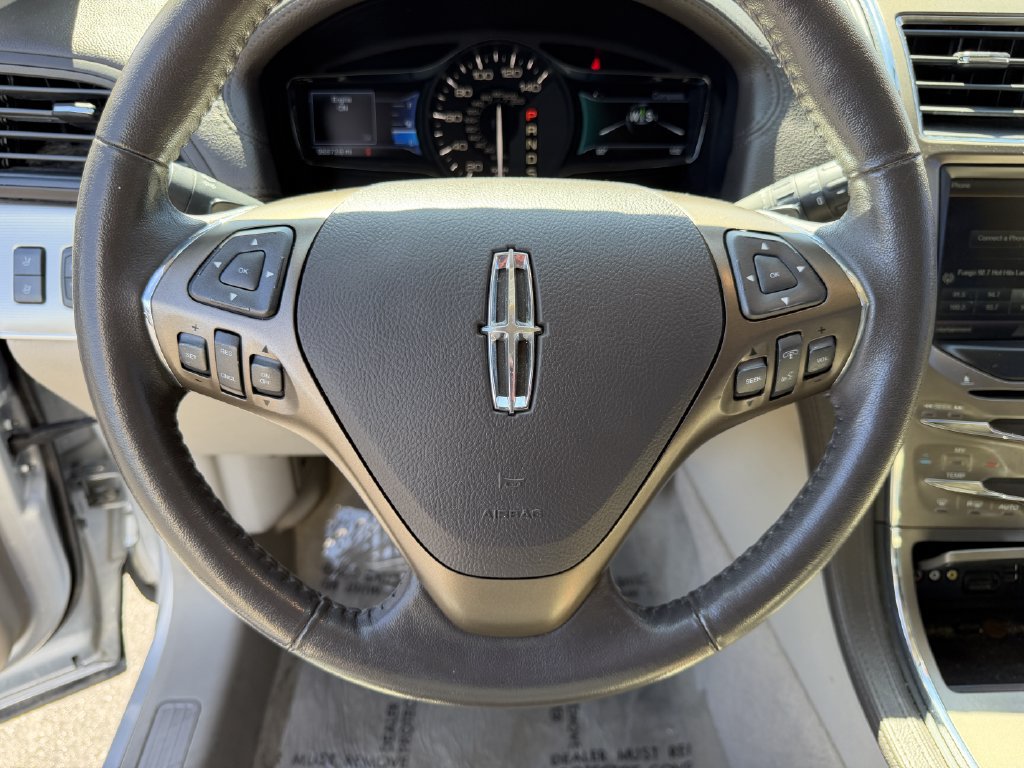Used 2014 Lincoln MKX FWD image 26
