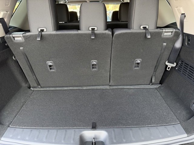 New 2026 Nissan Pathfinder S image 9