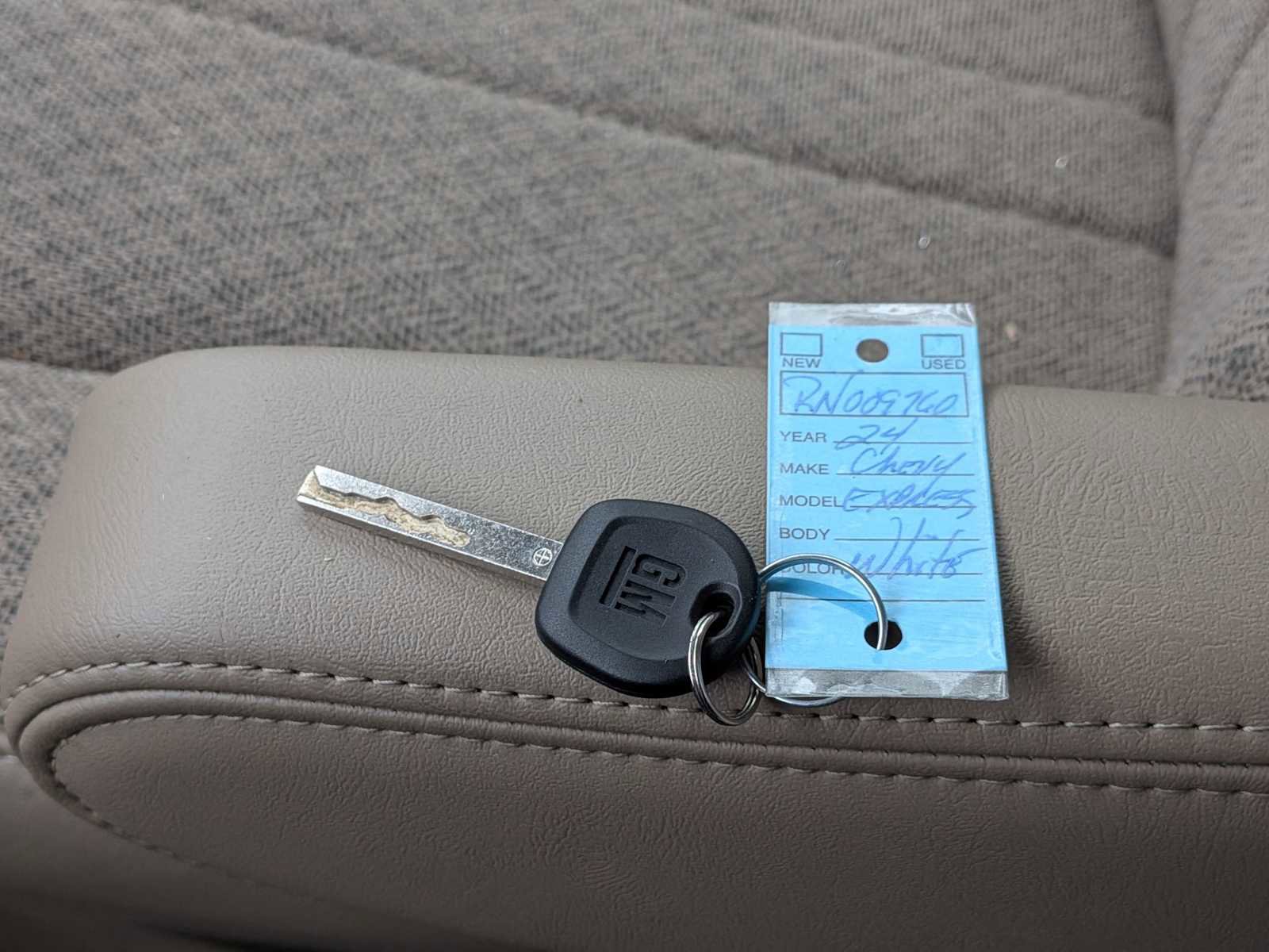 New 2024 Chevrolet Express 3500 w/ Power Convenience Package image 27