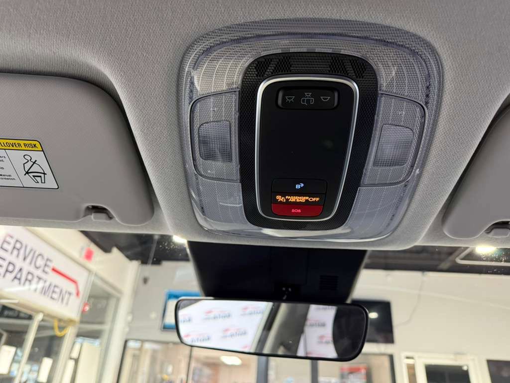 Used 2025 Hyundai Kona SEL image 19