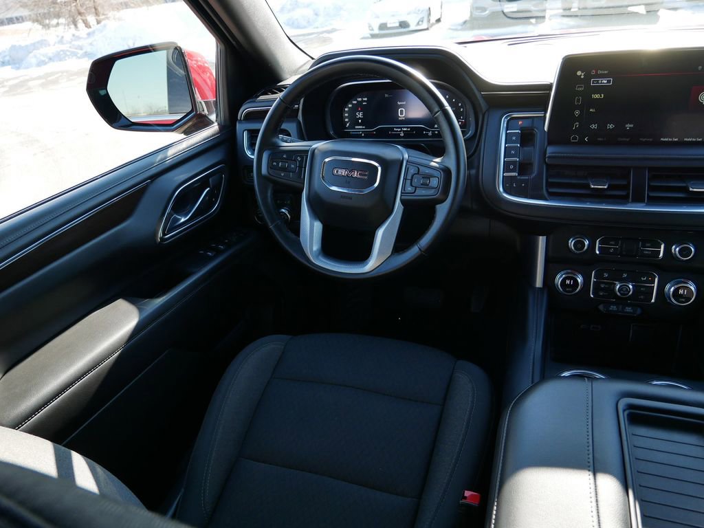 Used 2023 GMC Yukon SLE image 12