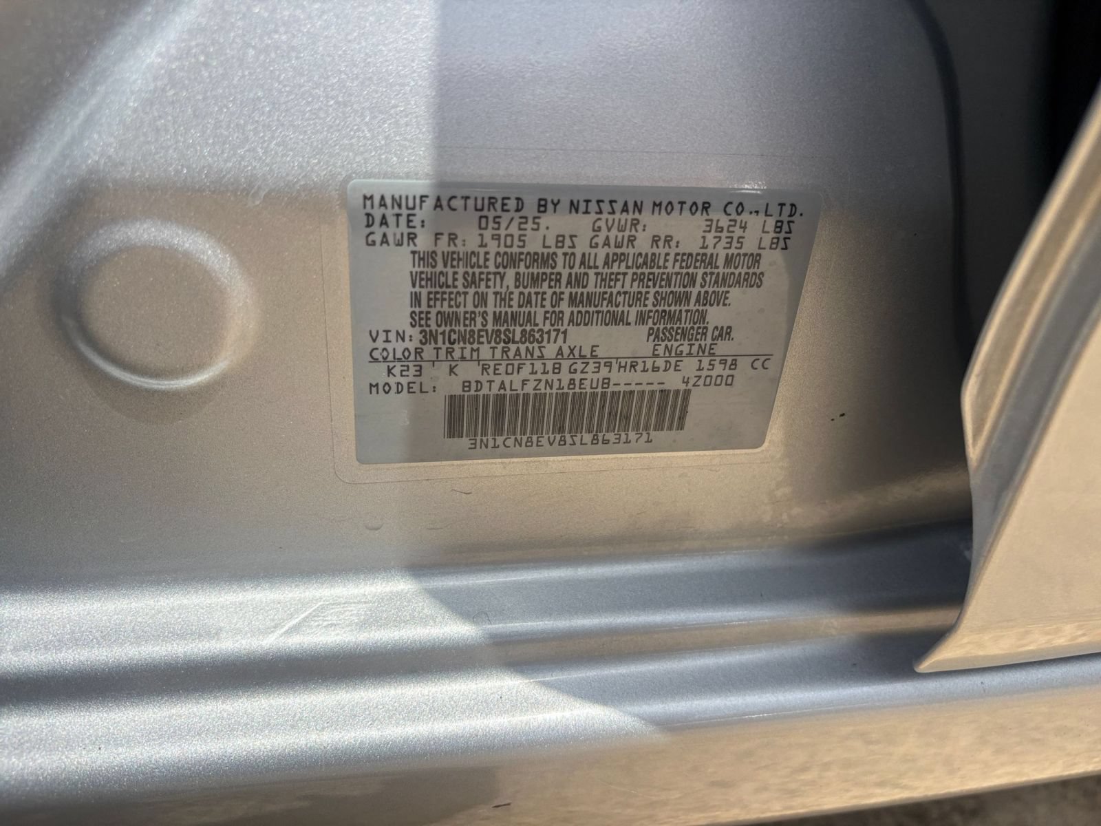 Used 2025 Nissan Versa SV FWD image 27