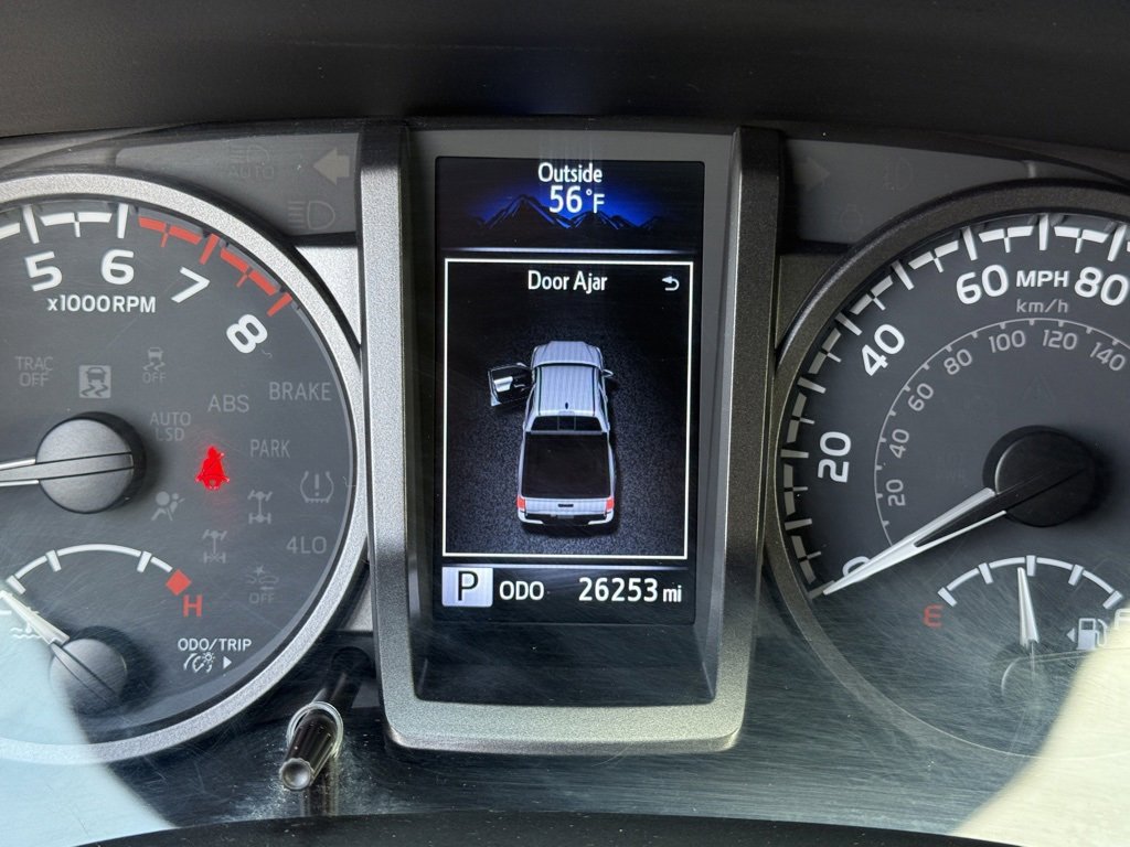 Certified 2023 Toyota Tacoma TRD Off-Road image 35