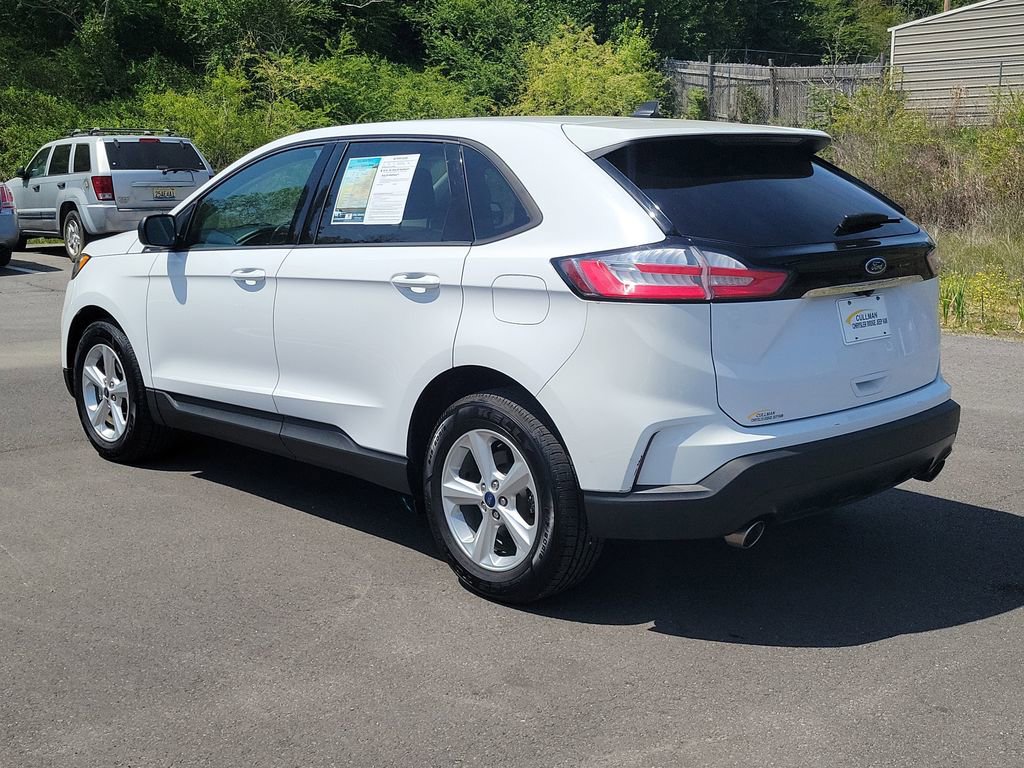 Used 2020 Ford Edge SE image 5