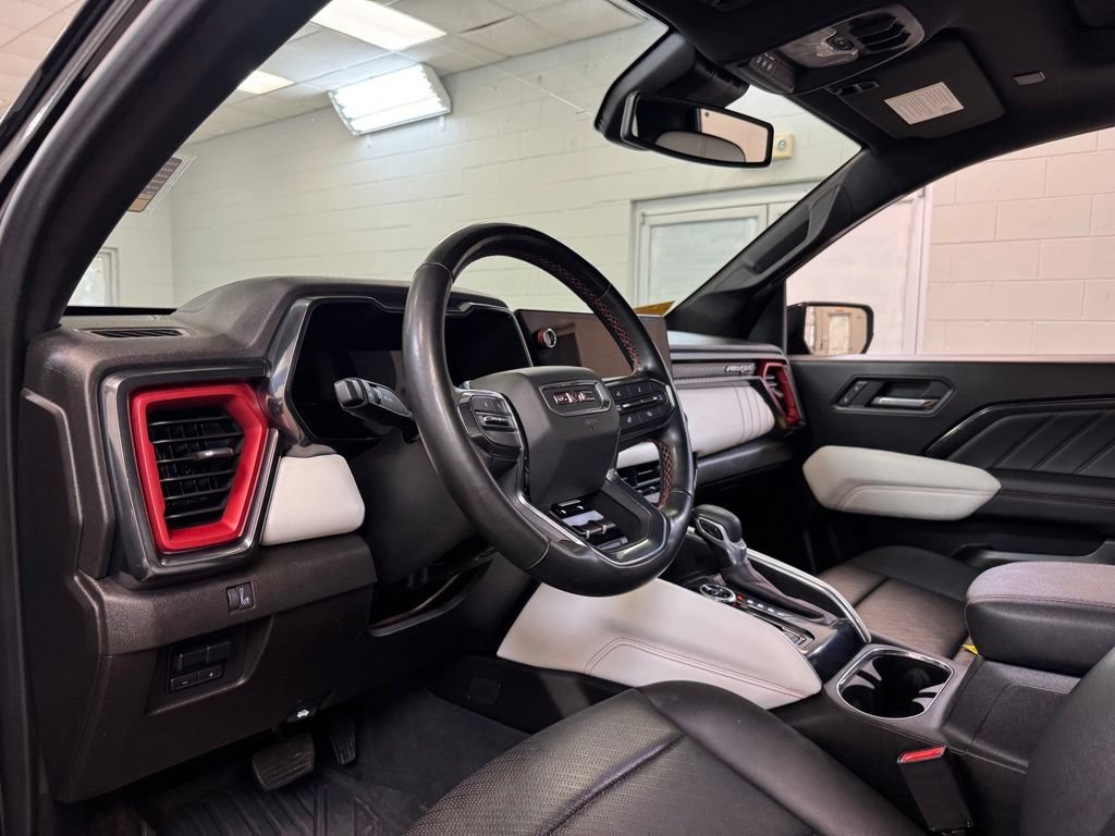 Used 2023 GMC Canyon AT4X AWD/4WD image 16