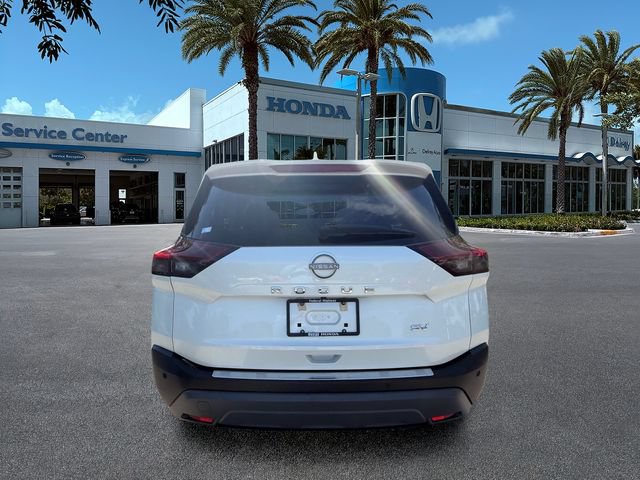Used 2023 Nissan Rogue SV w/ SV Premium B Package FWD image 7