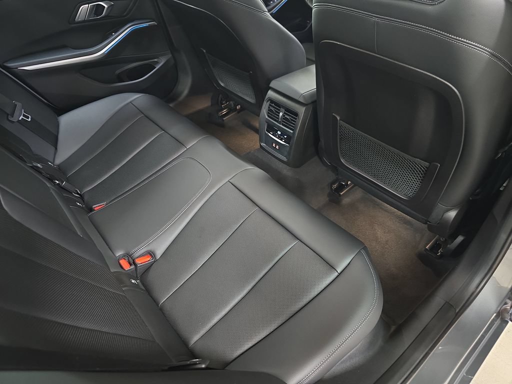 Certified 2023 BMW 330i Sedan w/ Driving Assistance Package RWD image 16