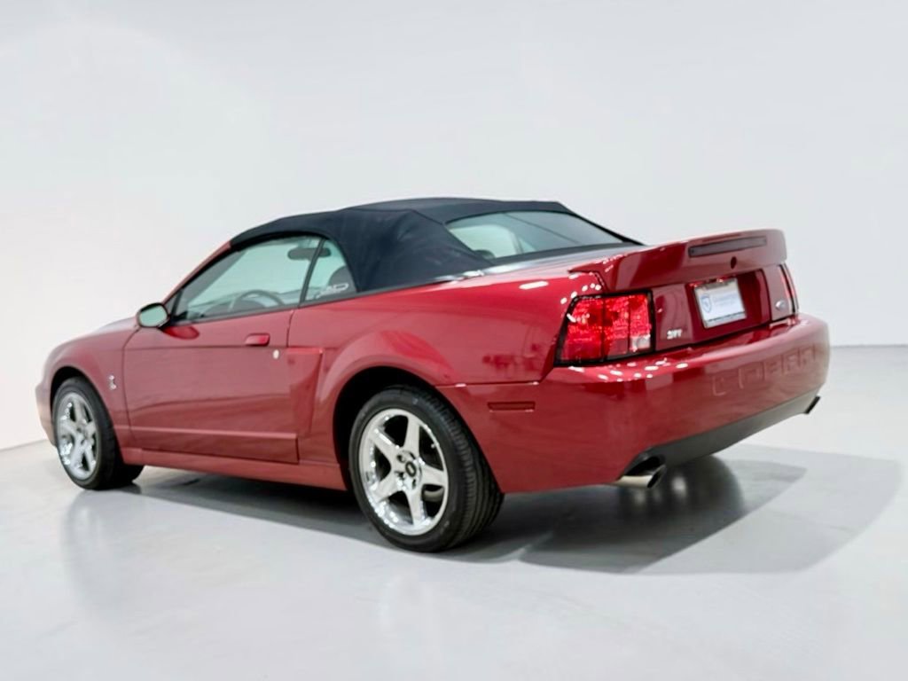 Used 2004 Ford Mustang Cobra RWD image 25