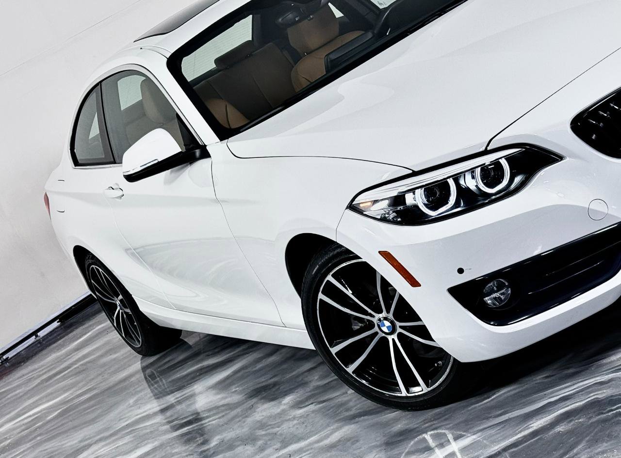 Used 2020 BMW 230i xDrive Coupe w/ Convenience Package AWD/4WD image 4