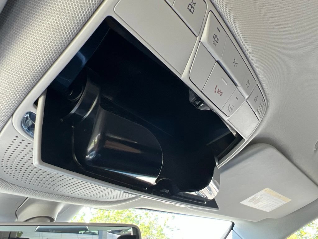 Used 2020 Mercedes-Benz GLC 300 4MATIC image 28
