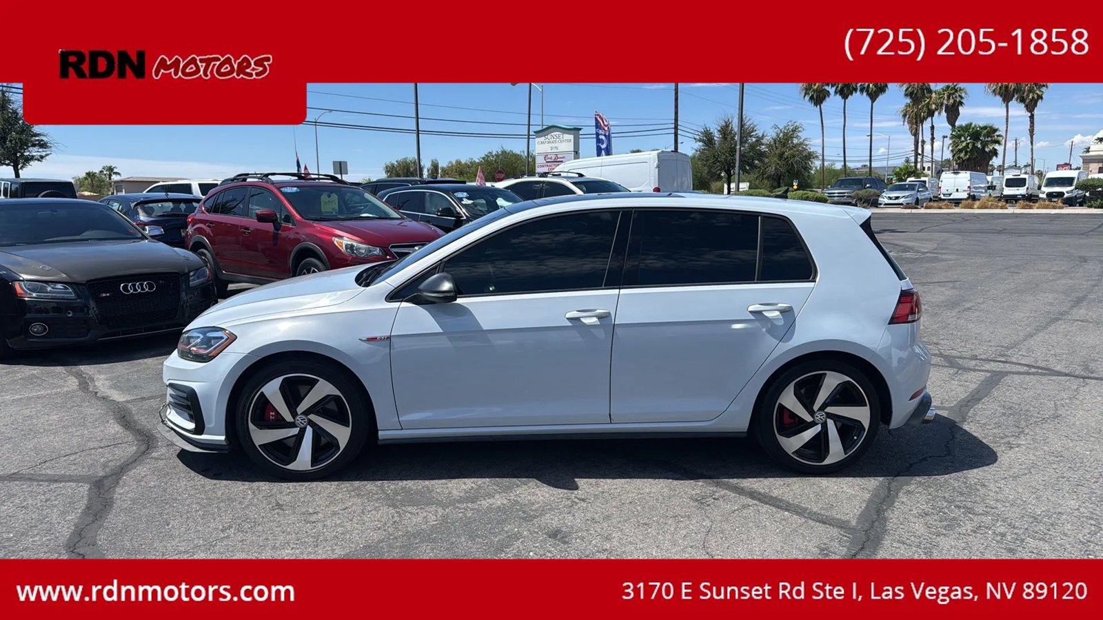 Used 2020 Volkswagen GTI SE FWD image 9