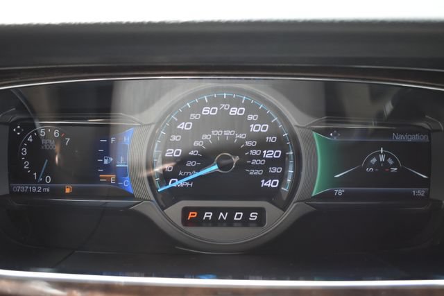 Used 2018 Ford Taurus Limited FWD image 23