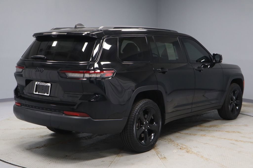 Used 2023 Jeep Grand Cherokee L Limited w/ Luxury Tech Group II image 11