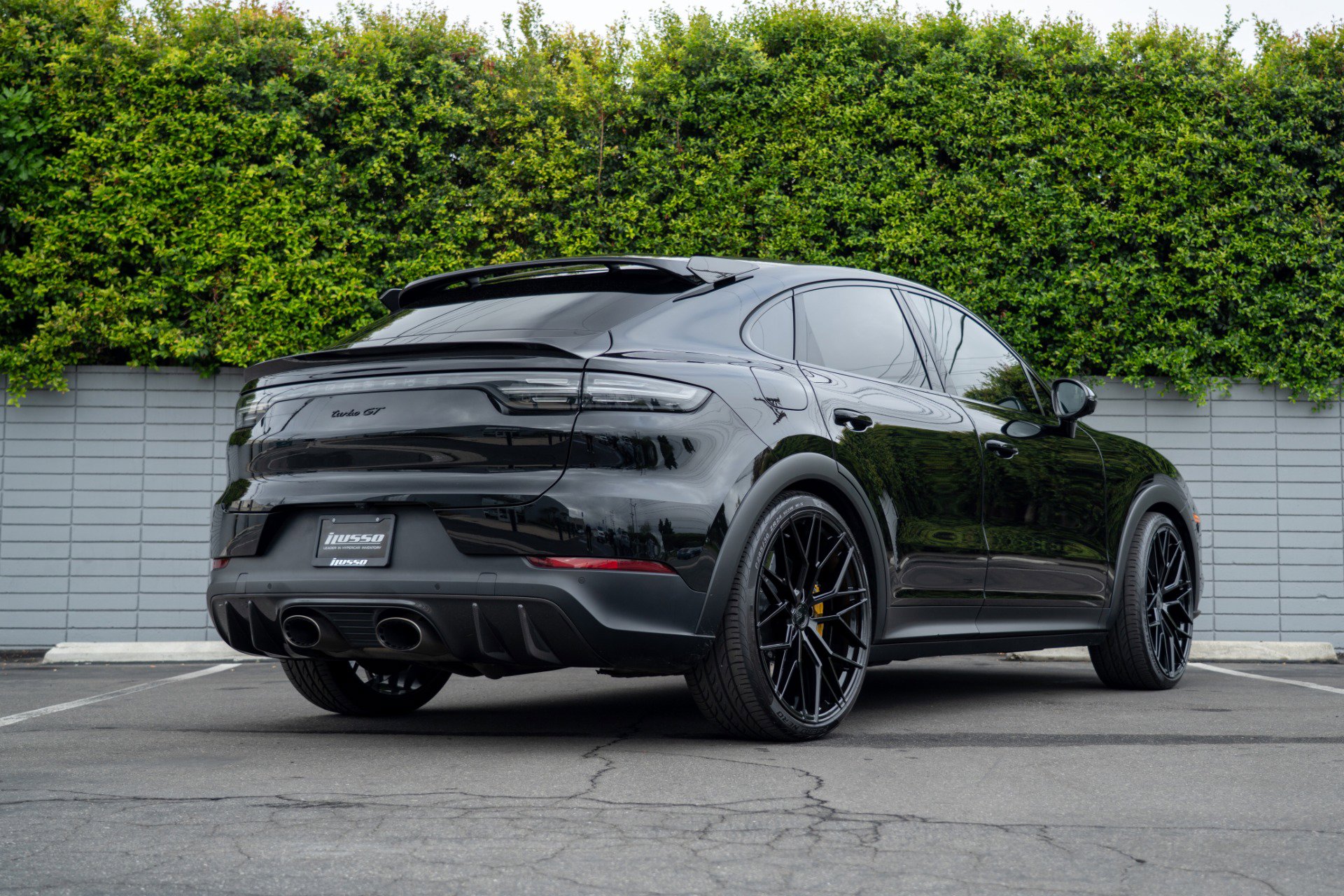 Used 2023 Porsche Cayenne Turbo GT image 37