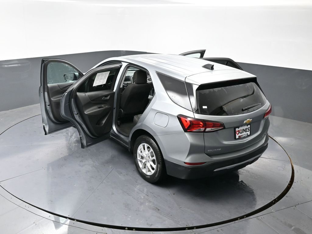 Used 2024 Chevrolet Equinox LT image 62