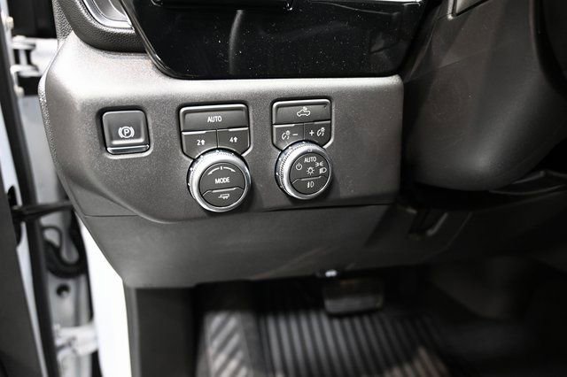 New 2026 GMC Sierra 1500 Elevation image 23
