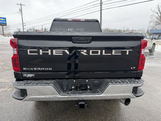 Used 2024 Chevrolet Silverado 2500 LT w/ Z71 Off-Road Package image 5