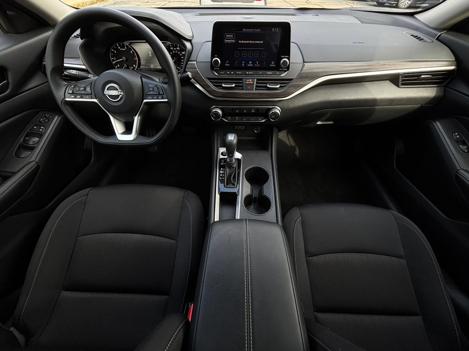 Used 2026 Nissan Altima 2.5 SV FWD image 32