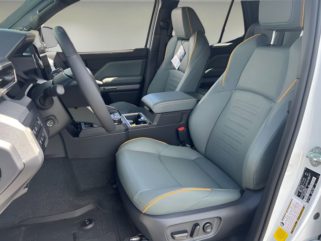 New 2026 Toyota 4Runner Trailhunter image 12