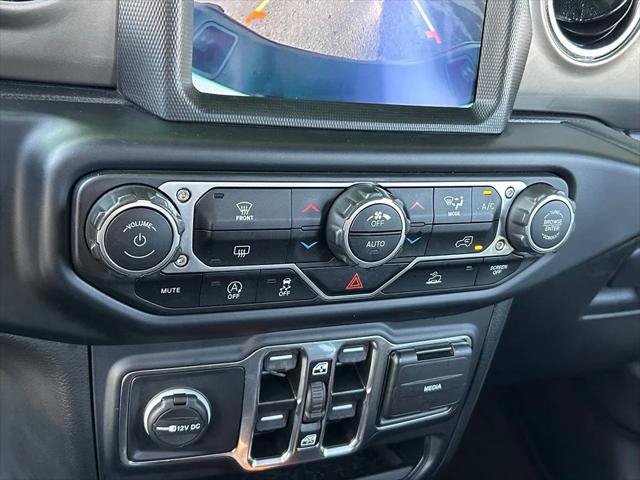 Certified 2023 Jeep Gladiator Overland AWD/4WD image 26