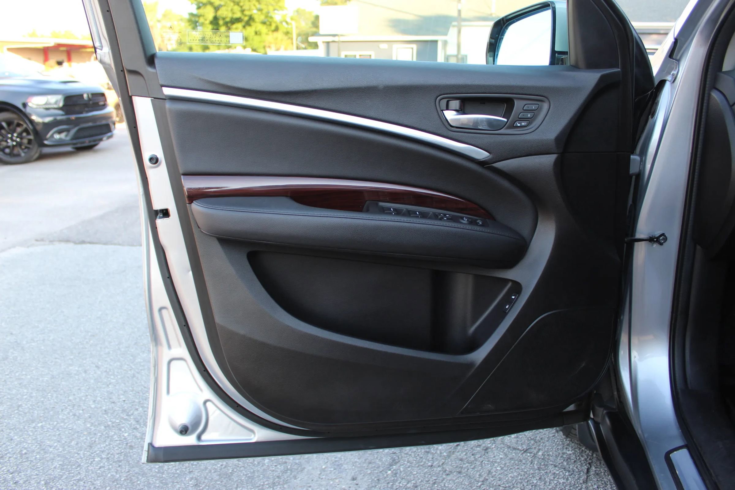 Used 2016 Acura MDX SH-AWD image 10
