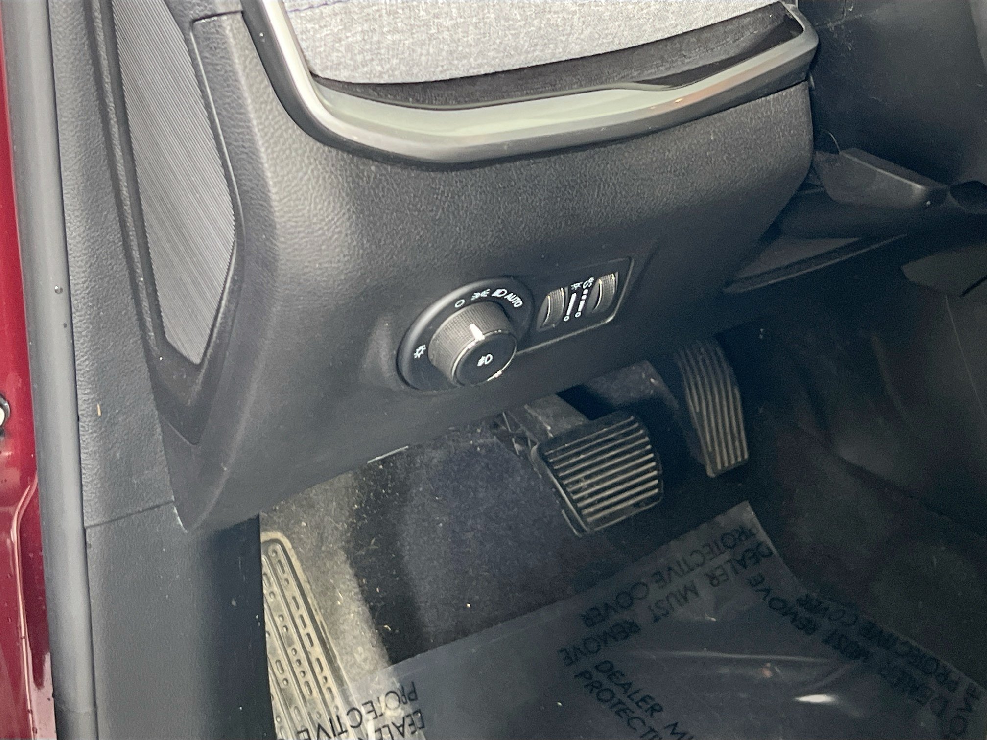 Used 2022 Jeep Compass Latitude w/ Sun and Sound Group AWD/4WD image 10