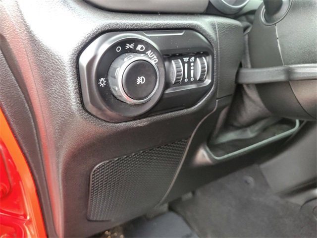 Used 2021 Jeep Wrangler Unlimited Sahara w/ Dual Top Group image 21