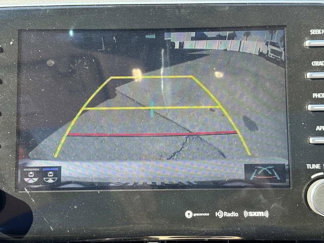 Used 2022 Toyota Avalon XLE image 19