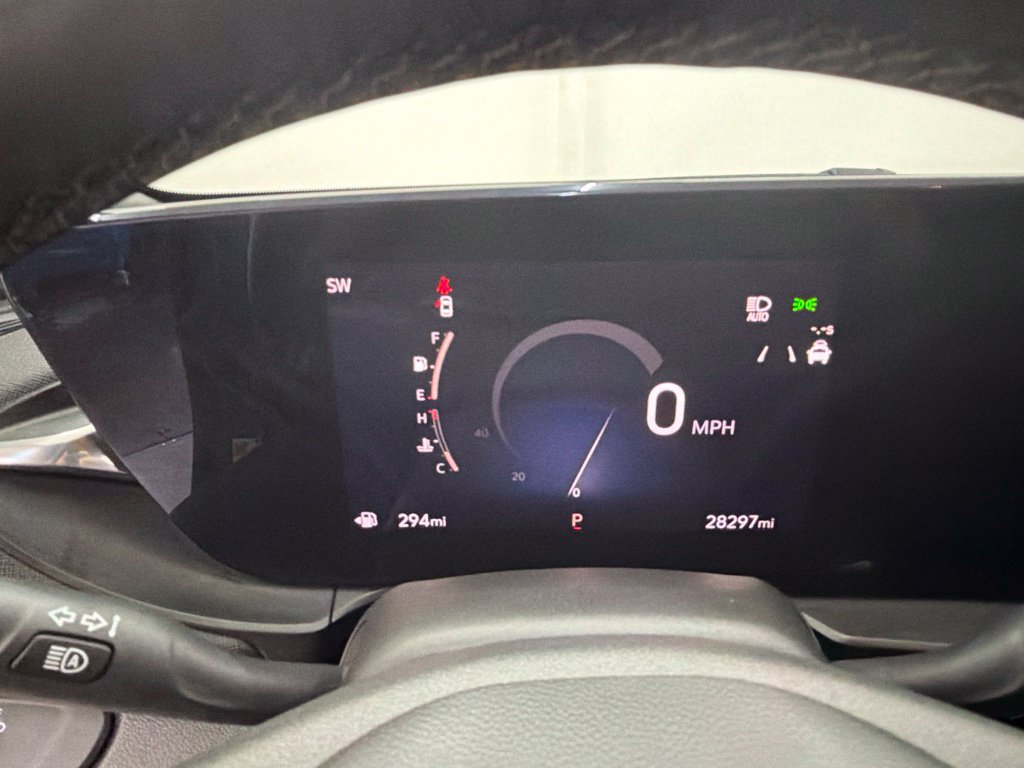 Used 2024 Buick Envista Avenir FWD image 13